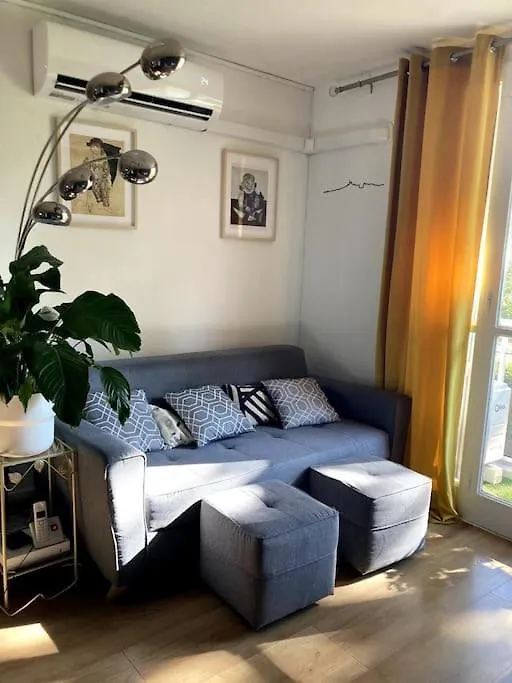 アパート Flat Air Conditioning 4 People Near Stadium Beach マルセイユ